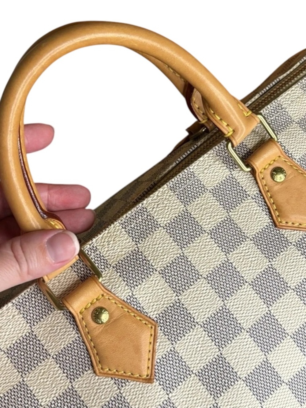 Louis Vuitton Damier Azur Speedy 30 Bag in White and Tan Excellent Condition - Picture 9 of 11
